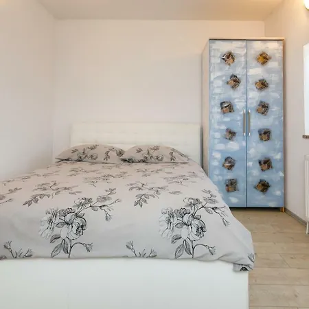 Sumski Kutak Apartment *